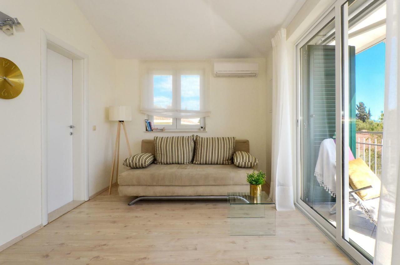Mar Deluxe Apartments トロギール エクステリア 写真